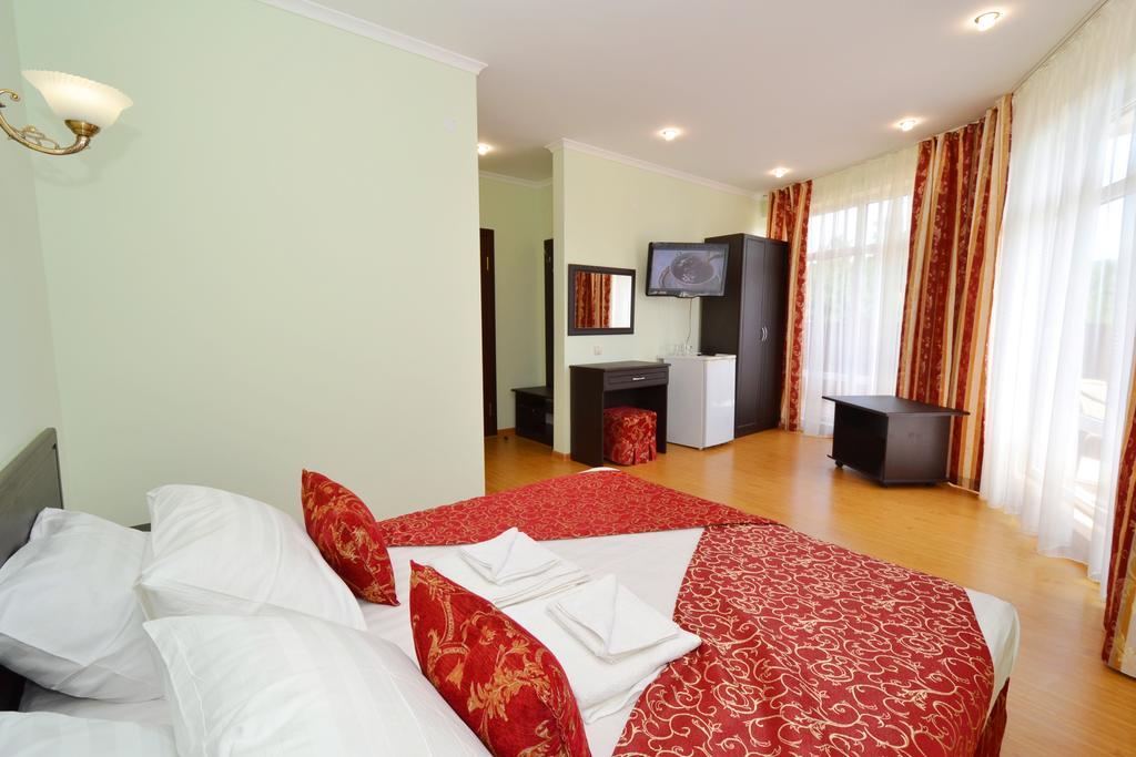 Verona Guest House Divnomorskoje Rom bilde